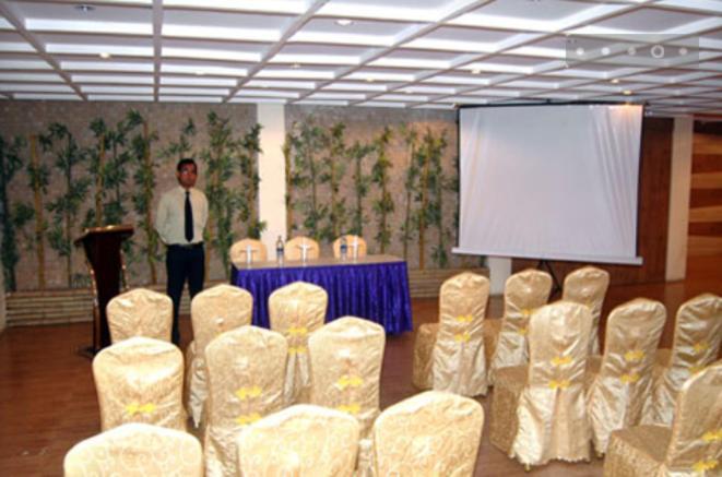 Hotel Radiance Bhilwara Eksteriør billede